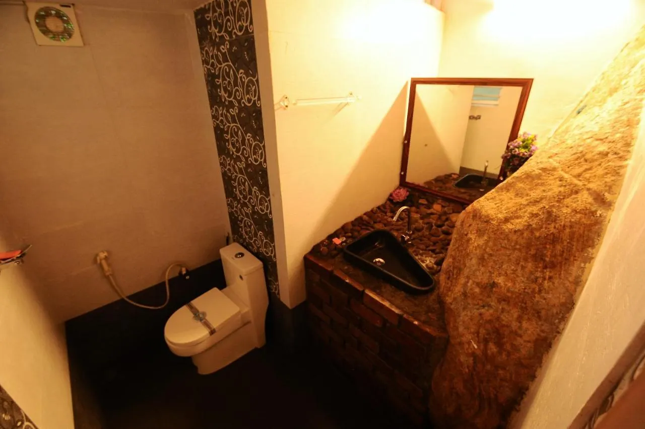 Aruvi Homestay Vythiri 0*,  India